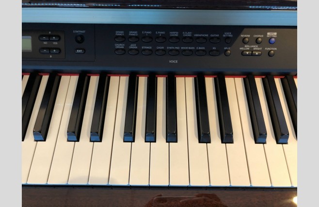 Used Yamaha CLP380 Polished Mahogany Digital Piano Complete Package - Image 4